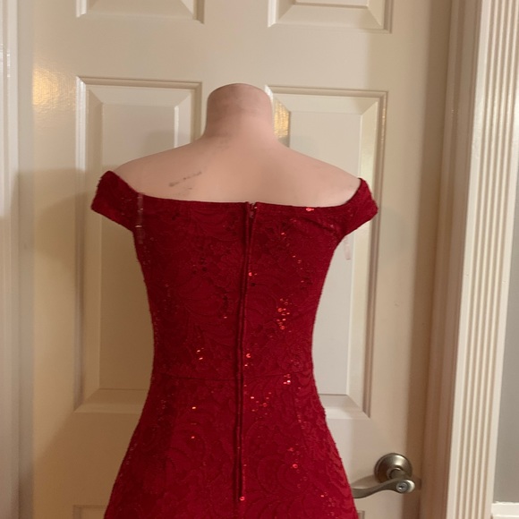 Women junior red lace sequins shoulder off maxi dress size (S) zipper back - Picture 10 of 13